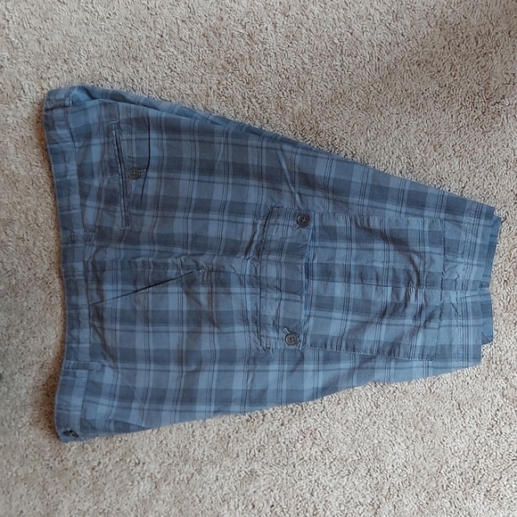 Calvin Klein shorts Size 36 - Picture 7 of 11